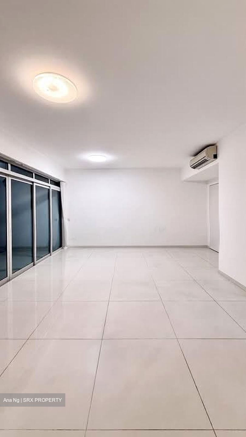 The Metropolitan Condominium (D3), Condominium #558546311